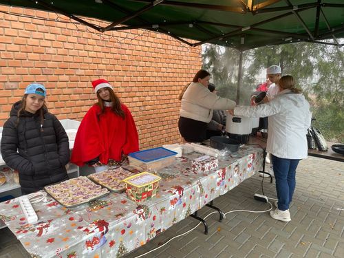 ADVENTI VÁSÁR-1.jpg